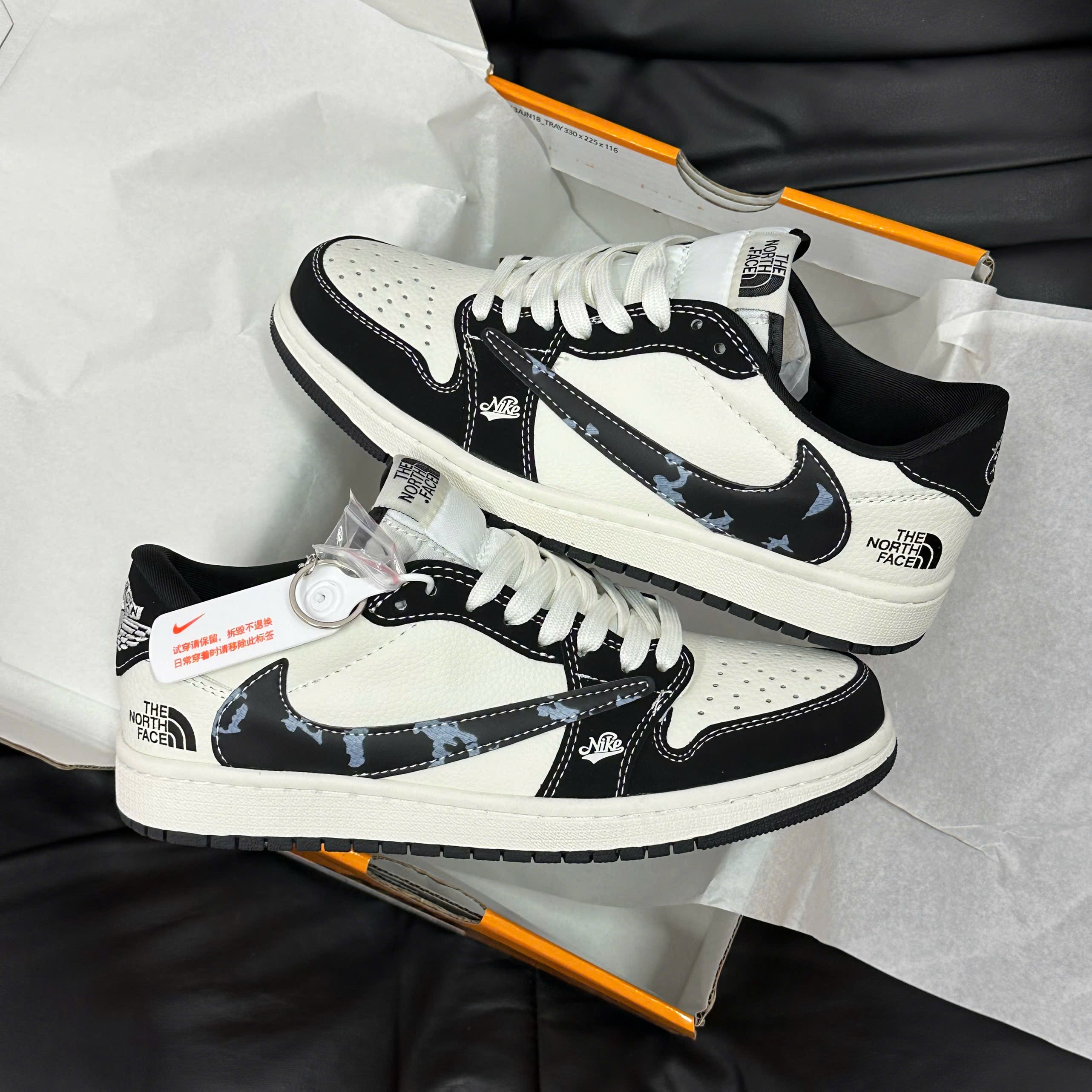 JD Low Traviss The North Face Best Quality